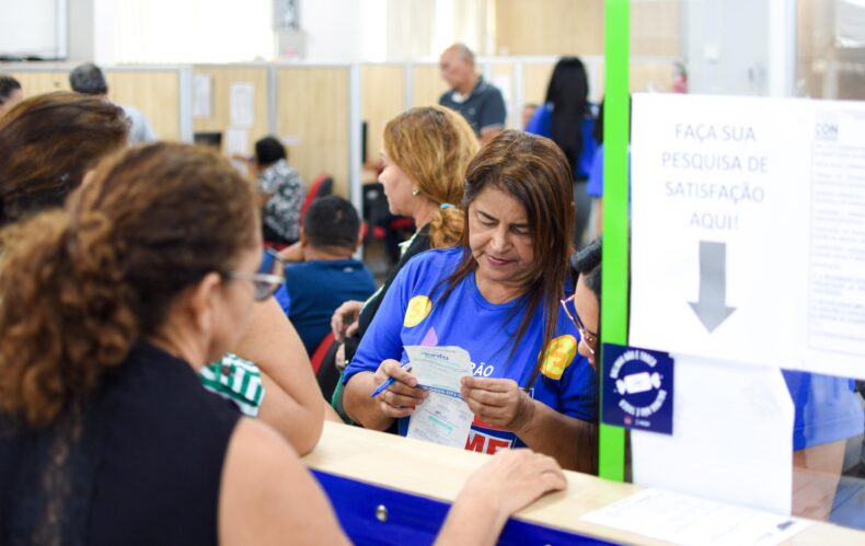 Procon-AM atende mais de 300 consumidores no primeiro dia do Feirão Limpa Nome
