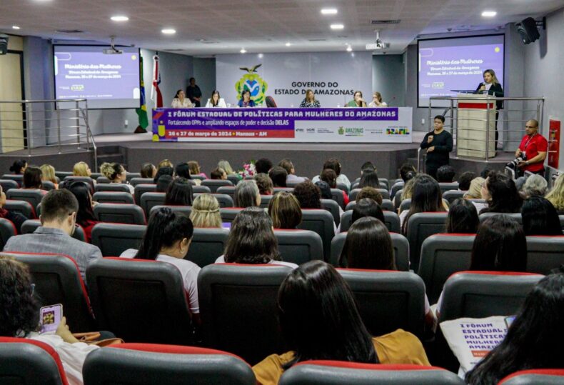 Amazonas promove o I Fórum Estadual de Políticas Públicas para as Mulheres