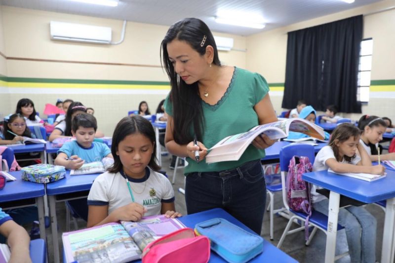 AM: Secretaria de Educação divulga resultado final de seleção para novos professores da rede estadual