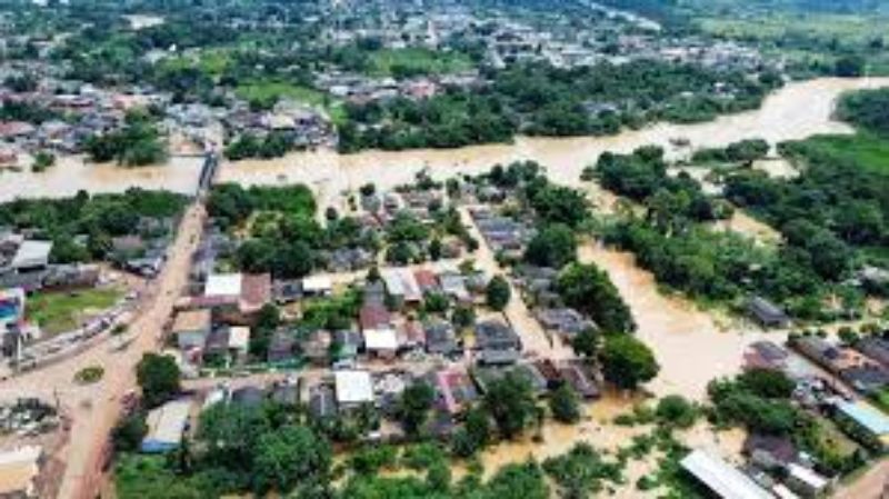 Após 17 dias subindo, Rio Acre está abaixo da cota de transbordo