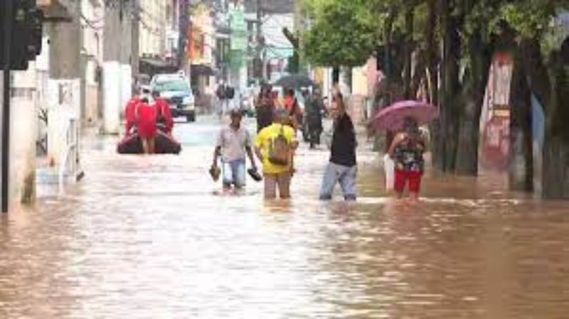 Chuva deixa 15 mortos e mais de 4,7 mil fora de casa no Sul do ES