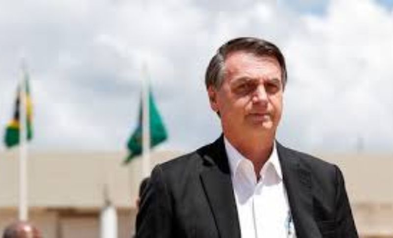 PF indicia Bolsonaro, Cid e deputado por falsificação de certificado vacinal