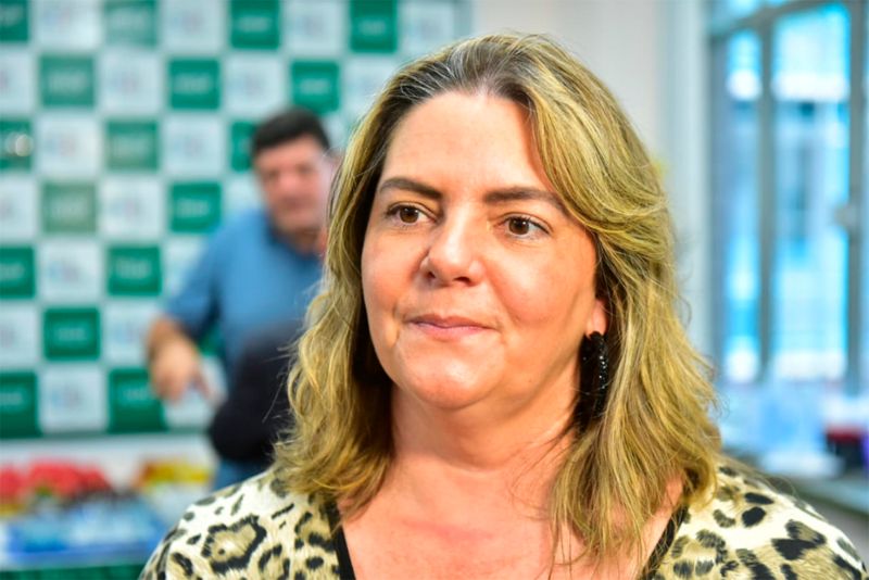 Anoar Samad pede exoneração e Nayara Maksoud assume Secretaria de Estado de Saúde