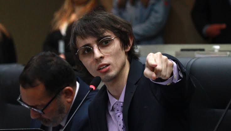 Amom pressiona Lula para sanção de lei que proibe “saidinha” de presos em feriados