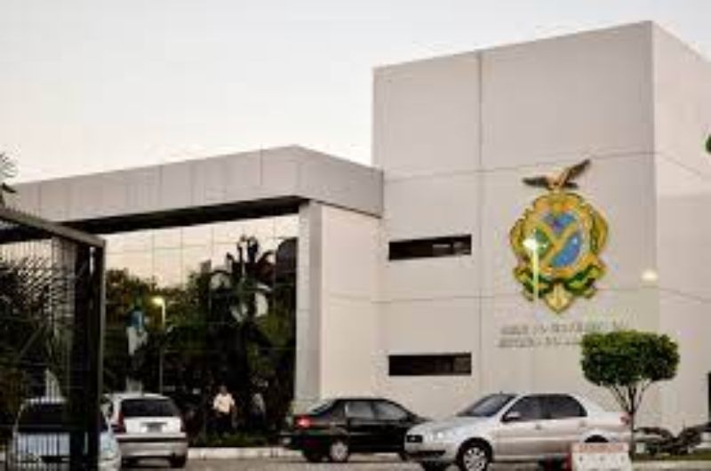 Governo do Amazonas decreta ponto facultativo nesta quinta-feira(28)