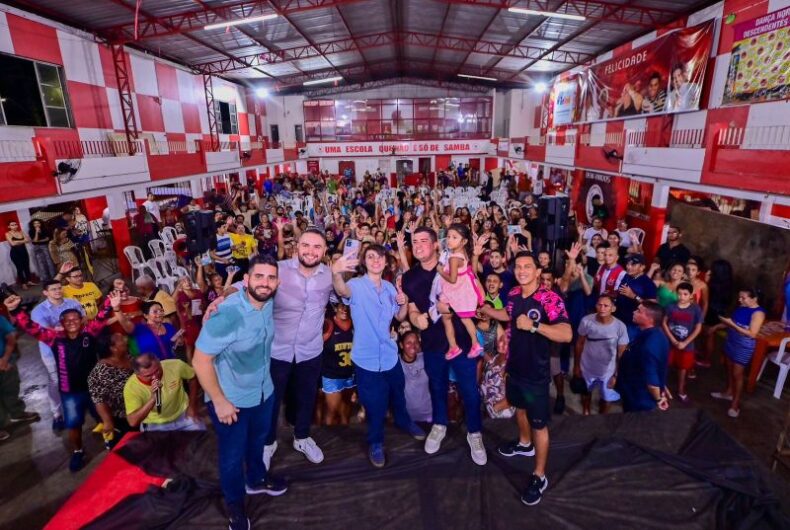 David despenca quase 10 pontos e Amom cresce, segundo Instituto Paraná