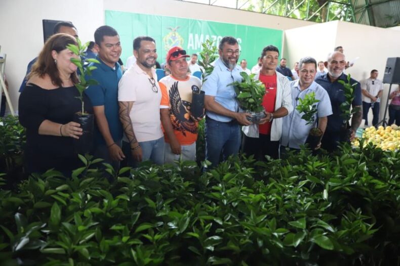 Em Itacoatiara, Sepror fortalece a agricultura familiar de Novo Remanso