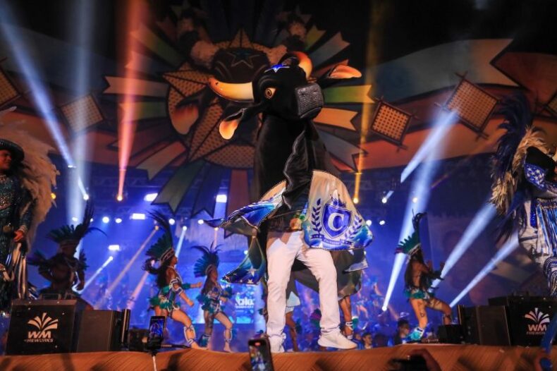 Em Parintins, Boi Caprichoso lança o álbum 2024 ‘Cultura – O Triunfo do Povo’ com a presença dos torcedores azulados