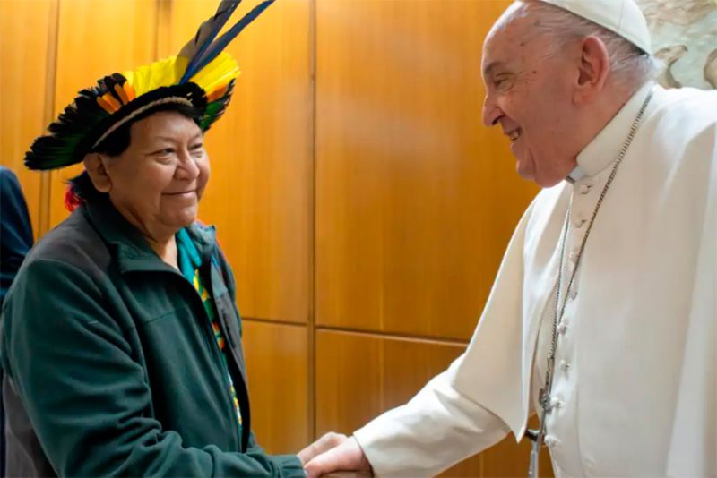 Líder yanomami pede ao Papa Francisco que apoie retirada de garimpo