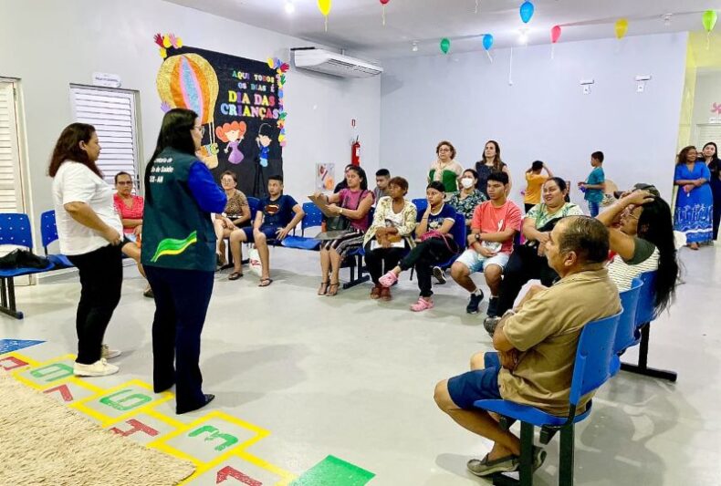 SES-AM realiza roda de conversa sobre seletividade alimentar em crianças autistas no Caic Alberto Carreira