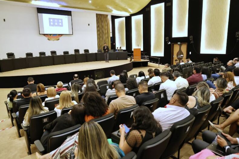 TCE-AM capacita 85 representantes de 19 municípios do Amazonas em sistema de teleauditoria