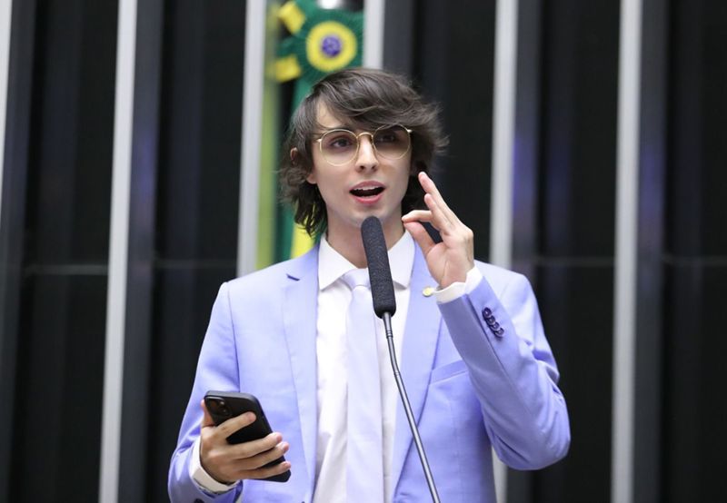 Projeto de Amom Mandel quer tornar obrigatória identificação do autismo na carteira de identidade