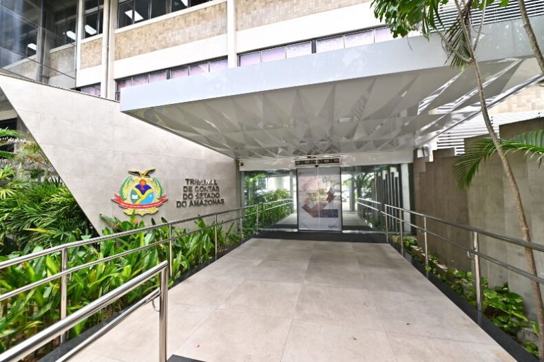 Vinte e cinco gestores ainda não enviaram a prestação de contas ao TCE-AM. Prazo termina hoje (1º)