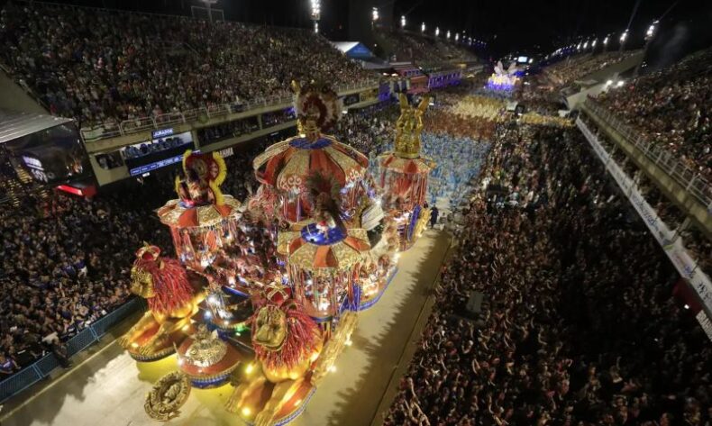 No RIO: Carnaval de 2025 terá 3 dias de desfiles na Marquês de Sapucaí, no Rio