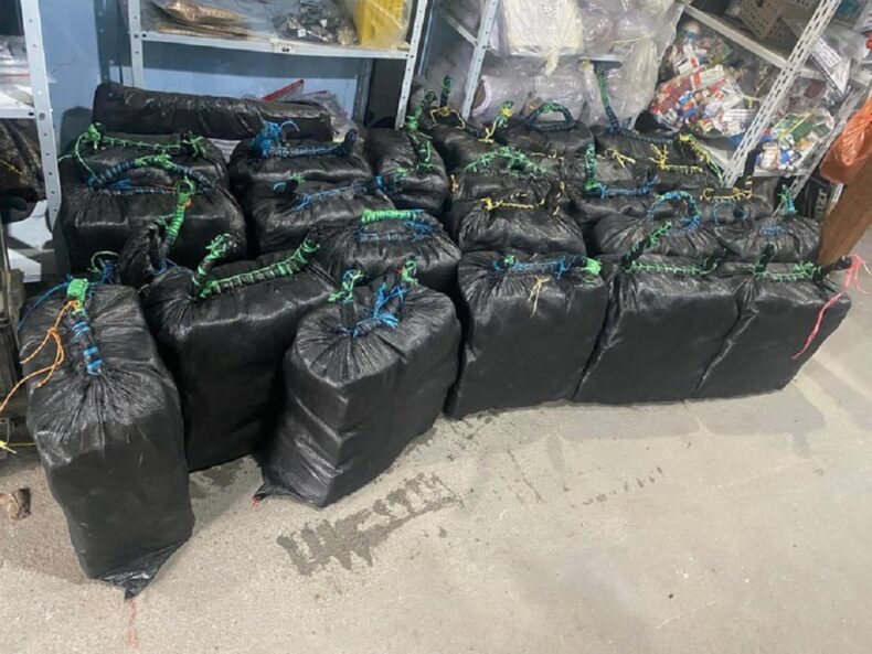 PF e Forças da Segurança(AM), apreendem a maior quantidade de cocaína próximo a Codajás: 2 toneladas