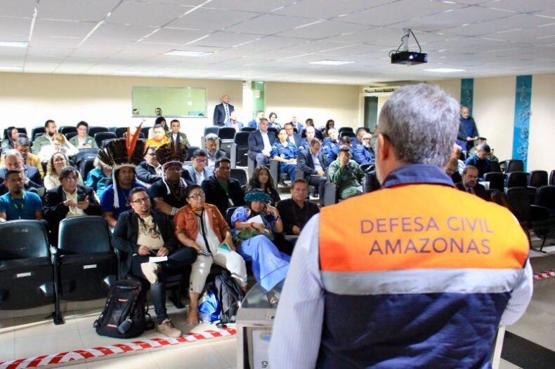Defesa Civil do Amazonas discute os impactos das Mudanças Climáticas em Evento promovido pela ABIN