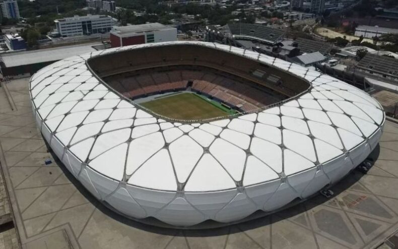 PGE-AM obtém liminar que impede corte de energia na Arena da Amazônia