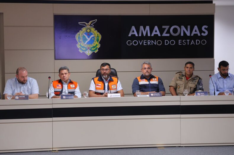 Governo do Amazonas articula a liberação dos serviços de dragagem que serão iniciados no segundo semestre