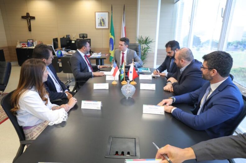 Governo do Amazonas pede prioridade ao Ministério das Cidades para avanço de projetos de habitação já aprovados pelo Governo Federal