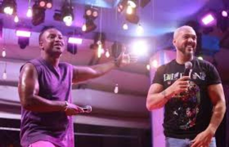 ‘Thiaguinho’ e ‘Belo’ serão as atrações principais da Festa dos Visitantes 2024, em Parintins