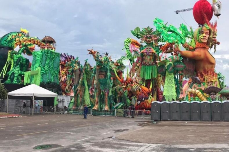 Caprichoso e Garantido dão início ao 57º Festival de Parintins nesta sexta-feira (28)