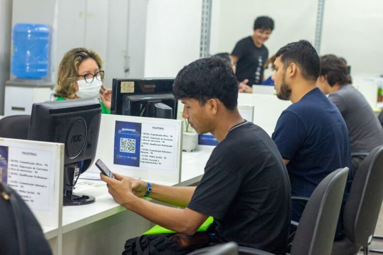 Sine Amazonas divulga 86 vagas de emprego para esta segunda-feira(10)