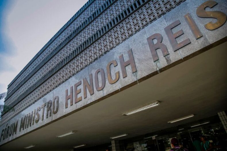 Forum ministro Henoch Reis-0100