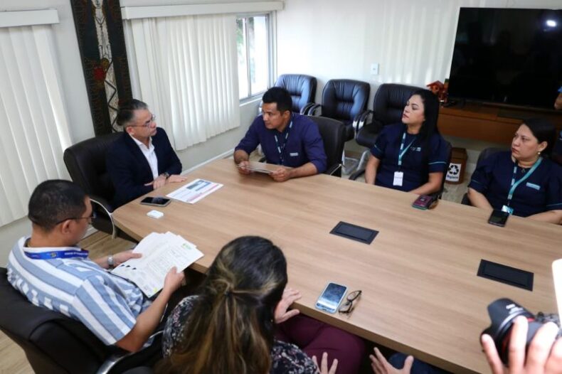 Governo do Amazonas anuncia licenças prévias para instalação de portos provisórios no Estado durante a estiagem