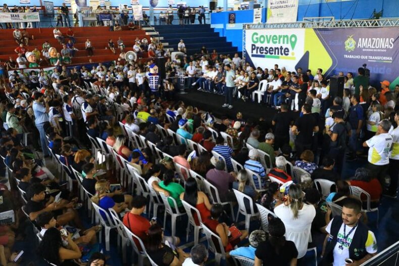 “Foram 14 anos correndo atrás dessa regularização. É momento de festejar”, comemora moradora do Residencial Petrópolis