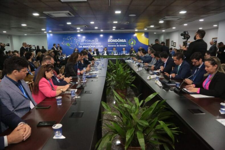 Fórum de Governadores: Estados da Amazônia assinam Acordo de Cooperação para integrar ações de segurança e meio ambiente