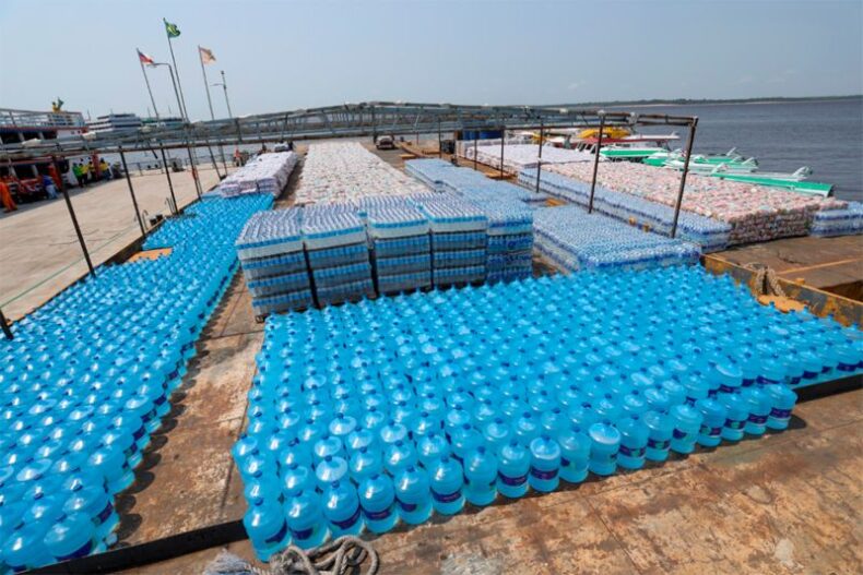 CIDADE: Prefeitura de Manaus inicia operação Estiagem e envia ajuda humanitária para 7,8 mil famílias ribeirinhas