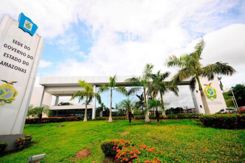 POLÍTICA/Wilson Lima exonera secretários de Administração e de Cultura e diretor-presidente da Cosama