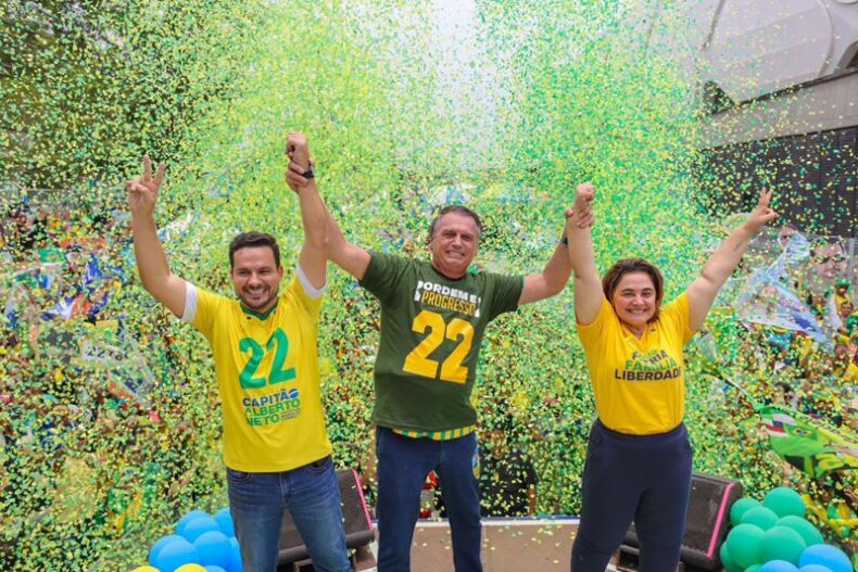 POLÍTICA: Bolsonaro e Michele voltam a Manaus para apoiar ALBERTO NETO no segundo turno das eleições municipais