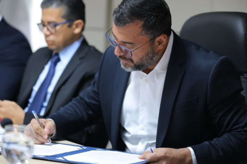 AMAZONAS/Governo decreta ponto facultativo nos dias 25 e 28 de outubro com serviços essenciais mantidos