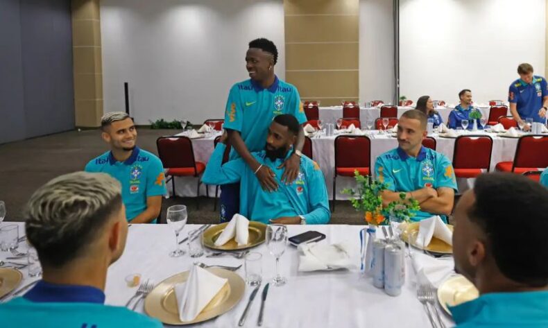 ESPORTES/SELEÇÃO BRASILEIRA se apresenta em Belém para jogos das Eliminatórias