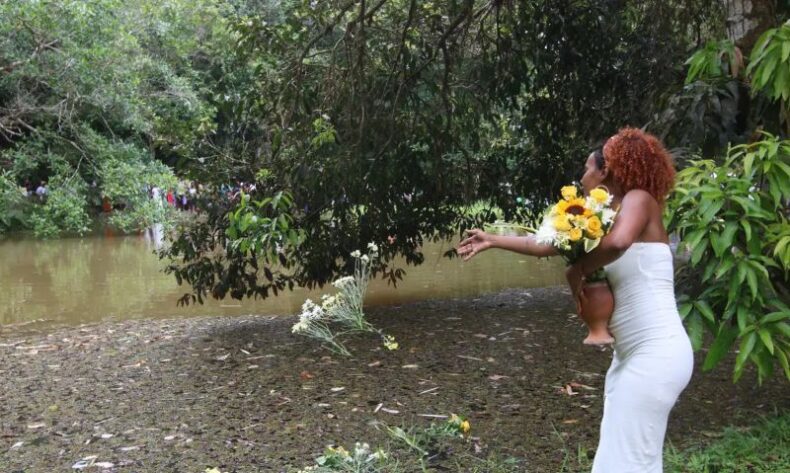 Geral/TRAGÉDIA em AL: “vivemos um luto coletivo”, diz moradora