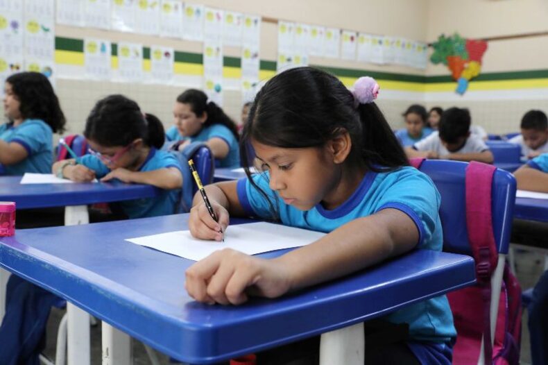 GERAL/Secretaria de Educação dá início à aplicação das provas do SADEAM 2024