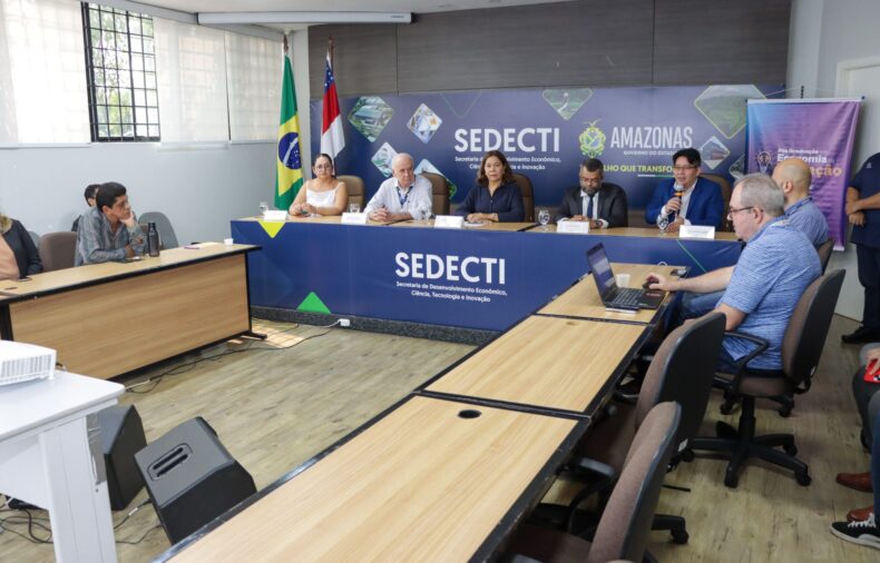 ECONOMIA/SEDECTI celebra primeira turma em Economia da Inovação e reforça compromisso com desenvolvimento tecnológico no AM