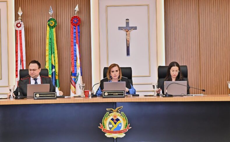 GERAL/TCE-AM reprova contas da Câmara de Juruá e multa ex-presidente em R$ 306,8 mil