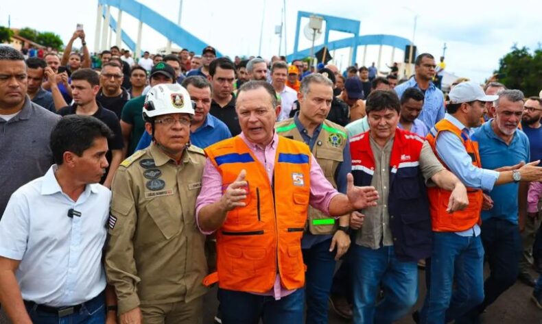 Política/GOVERNO destina R$ 100 milhões para reconstrução de ponte que desabou