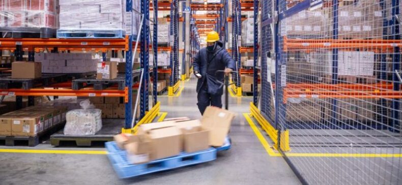 VACINAÇÃO/Ministério da Saúde distribui 1,5 milhão de doses de vacina contra COVID-19