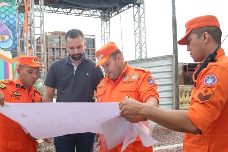 CIDADE/Réveillon do Largo: CORPO de BOMBEIROS realiza vistoria final dos fogos de artifício