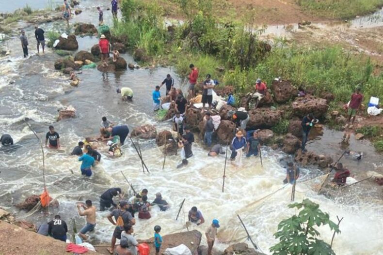 GERAL/MANACAPURU: dupla é presa por envolvimento em pesca predatória