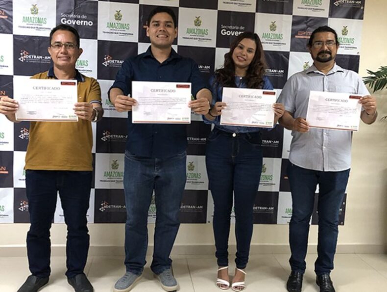 GERAL/Escola Pública de TRÂNSITO do Detran-AM forma mais de 3.700 pessoas com cursos gratuitos