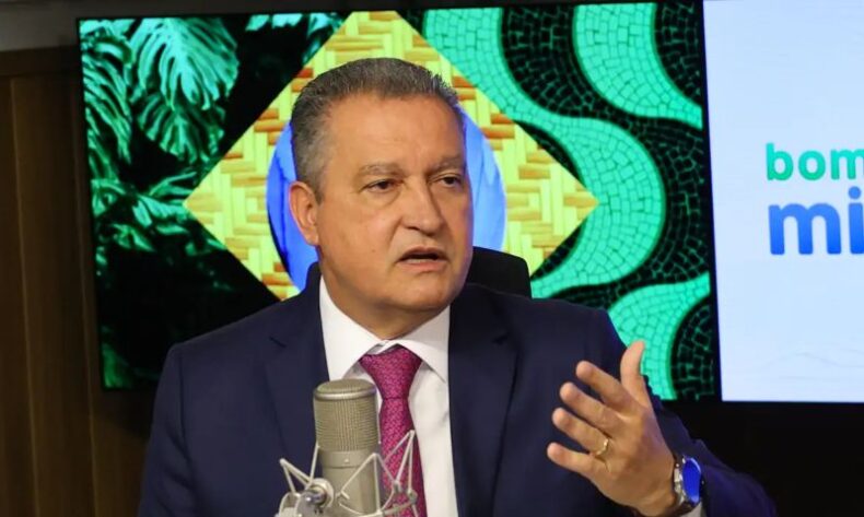 POLÍTICA/RUI COSTA diz que políticas ambientais de Trump preocupam a humanidade