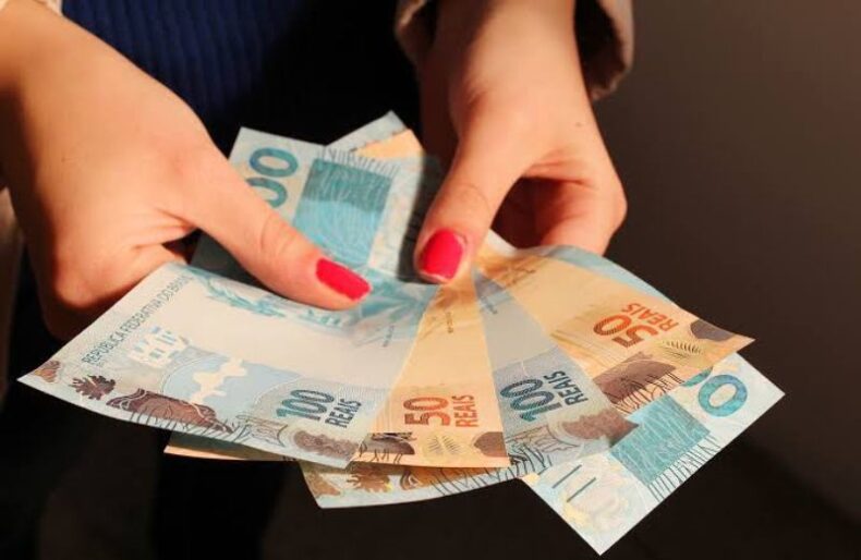 BENEFÍCIO/Pagamento do ABONO SALARIAL 2025 começa na SEGUNDA(17). Valores variam entre R$ 127 e R$ 1.518