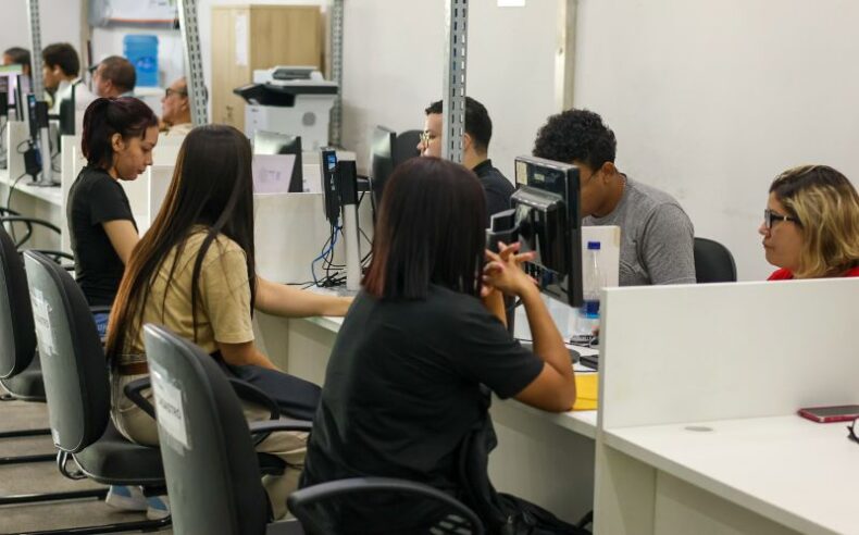 GERAL/SINE AMAZONAS divulga 160 VAGAS de emprego para esta quinta-feira(13)