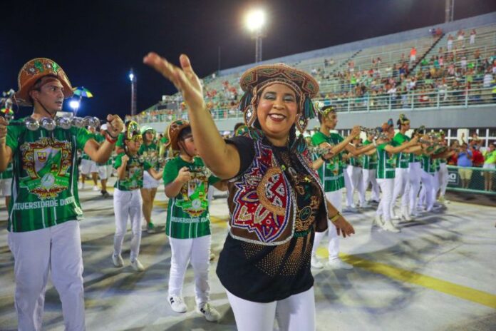 cultura_carnaval_ensaios_marcely_gomes_03 (1)-06