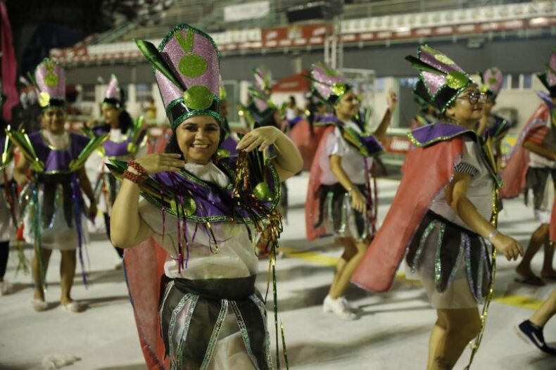 GERAL/CARNAVAL na FLORESTA 2025: Desfiles das escolas de samba têm início nesta quinta-feira, no Sambódromo