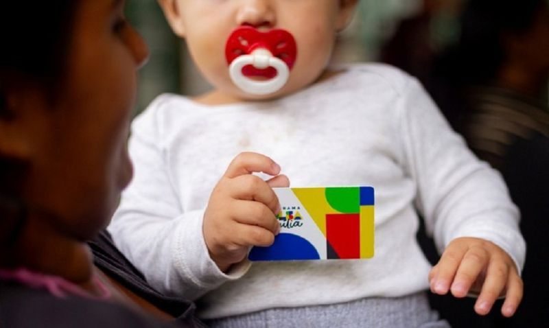 ECONOMIA/Caixa paga BOLSA FAMÍLIA a beneficiários com NIS de final 6